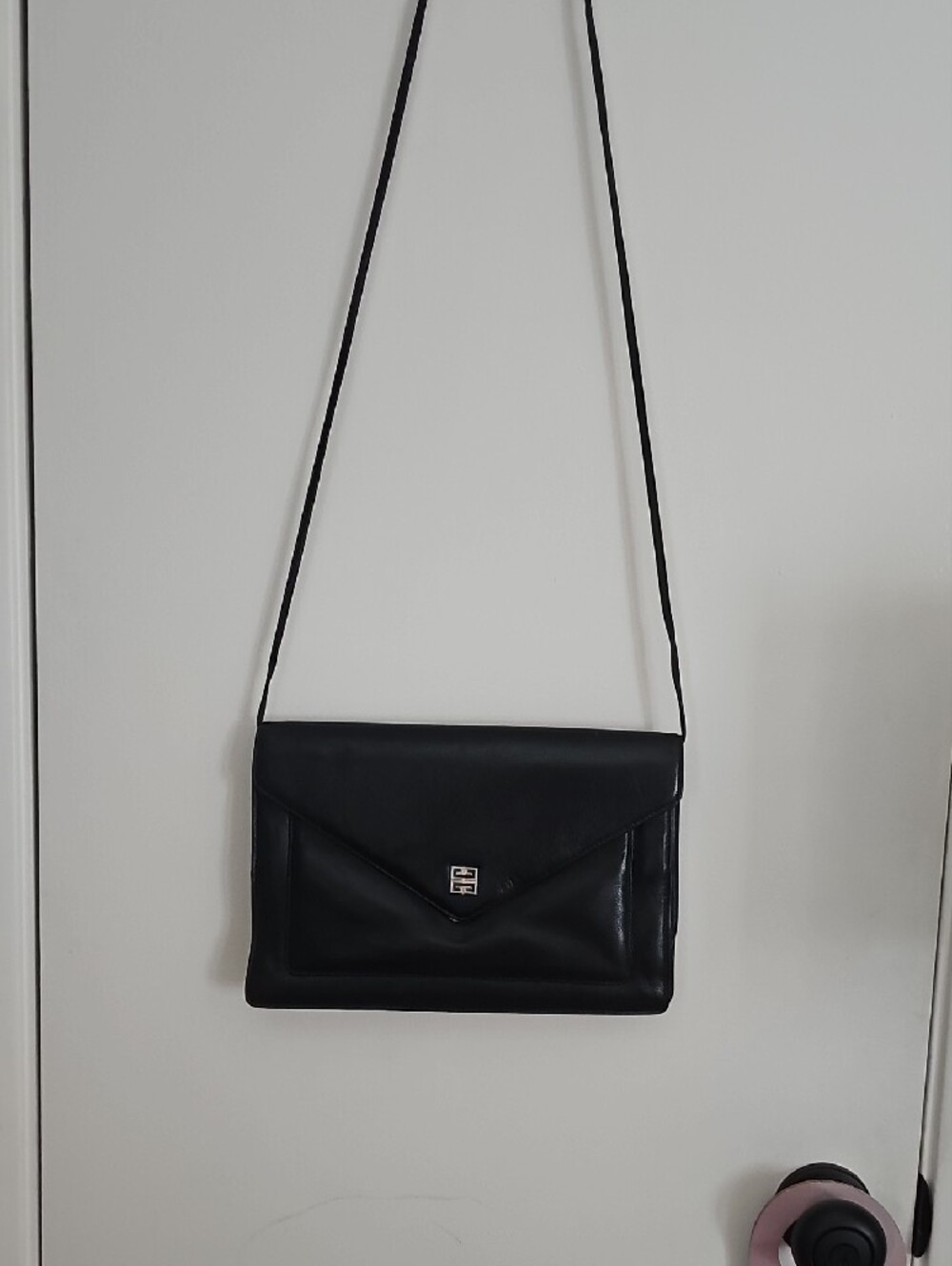 Givenchy Black Leather Envelope Clutch. - Picture 4 of 5